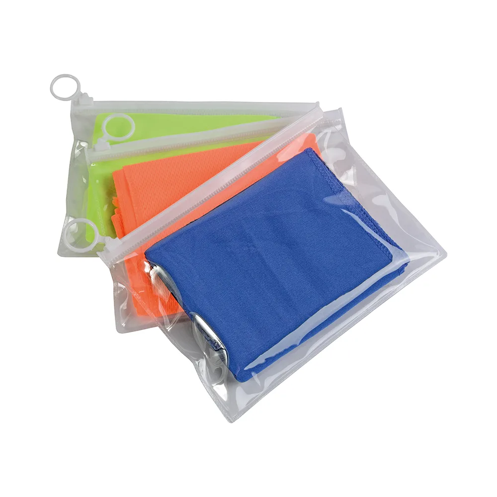 Puzdro z PVC na zips (18,6 x 14,2 cm) na rúška a chladiaci športový uterák (položka 18424)
