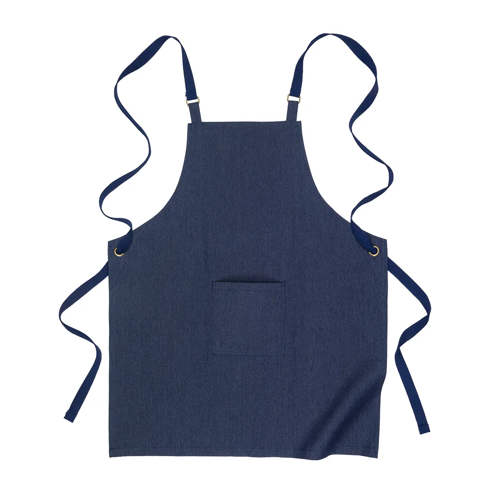Dlhá kuchynská zástera z recyklovaného bavlneného denimu (220 g/m2). Predné vrecko
